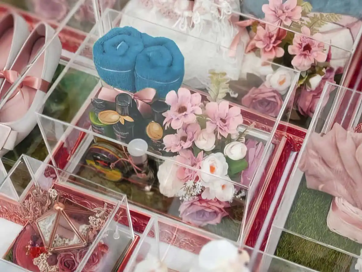 Box Seserahan Akrilik Di Minati Banyak Oleh Calon Pengantin! Apa itu Akrilik?