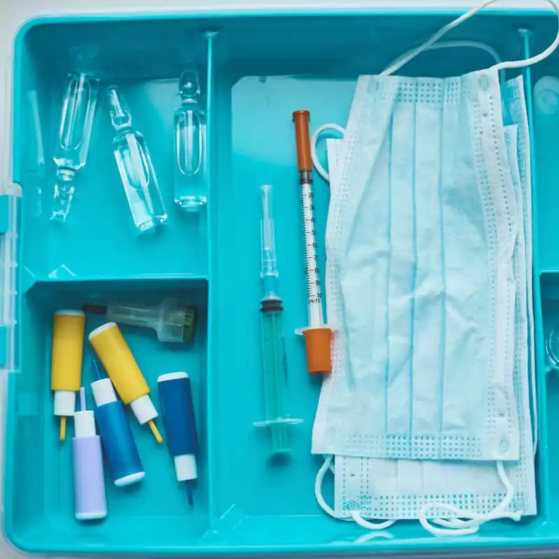 Peralatan Medis Dari Bahan Baku Biji Plastik